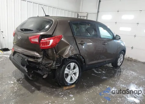 2013 Kia Sportage Lx z USA, uszkodzony, nr VIN KNDPB3A26D7382428